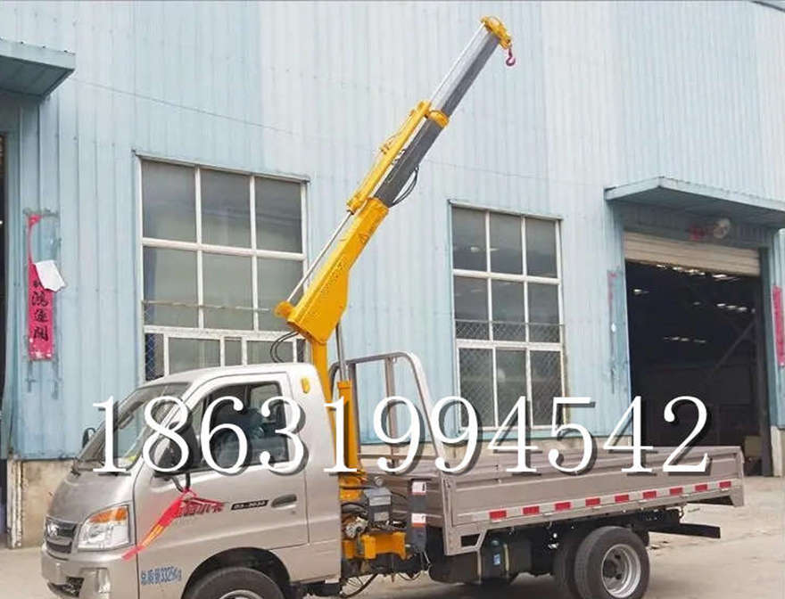 龙沙区随车吊机龙沙区附近汽车液压吊臂那里有装卸货物移动起重机随车吊机四不像随车吊